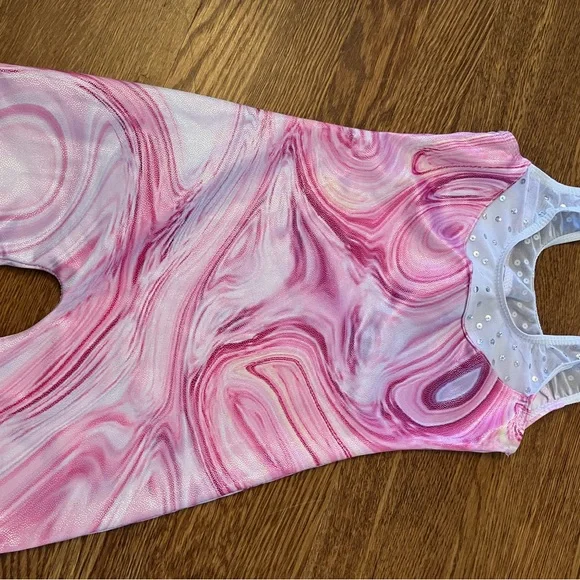 Size 5 Pink and Silvery Swirl Leotard with Sequin Detail gymnastics or dance fun - Picture 3 of 3